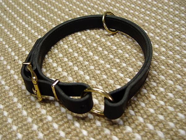 Leather choke dog collar for dog training or for dog  owners